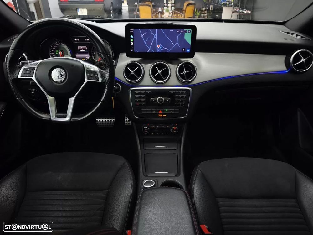 Mercedes-Benz GLA 200 d 7G-DCT AMG Line - 23