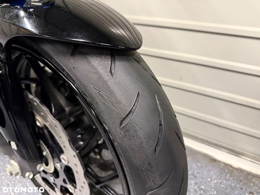 Suzuki GSX - 8