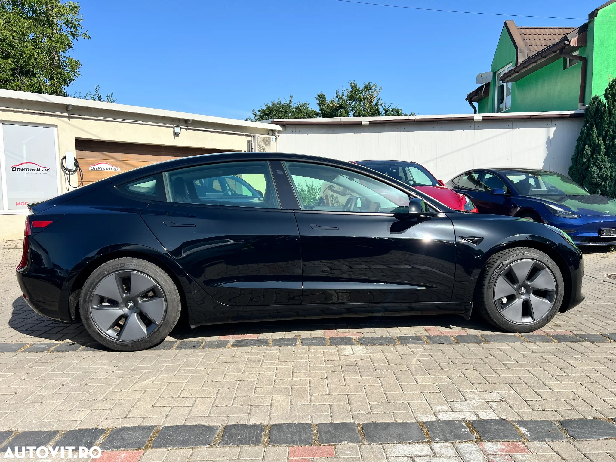 Tesla Model 3 Standard Reichweite Plus Hinterradantrieb - 25