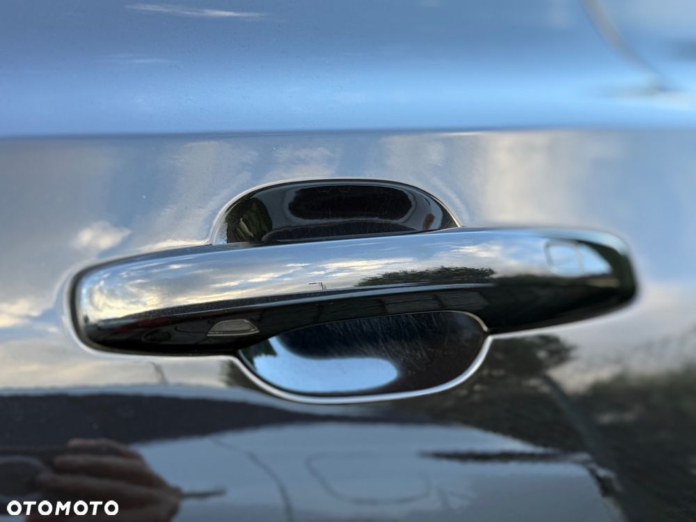 Volvo XC 60 B5 B AWD Geartronic RDesign - 37