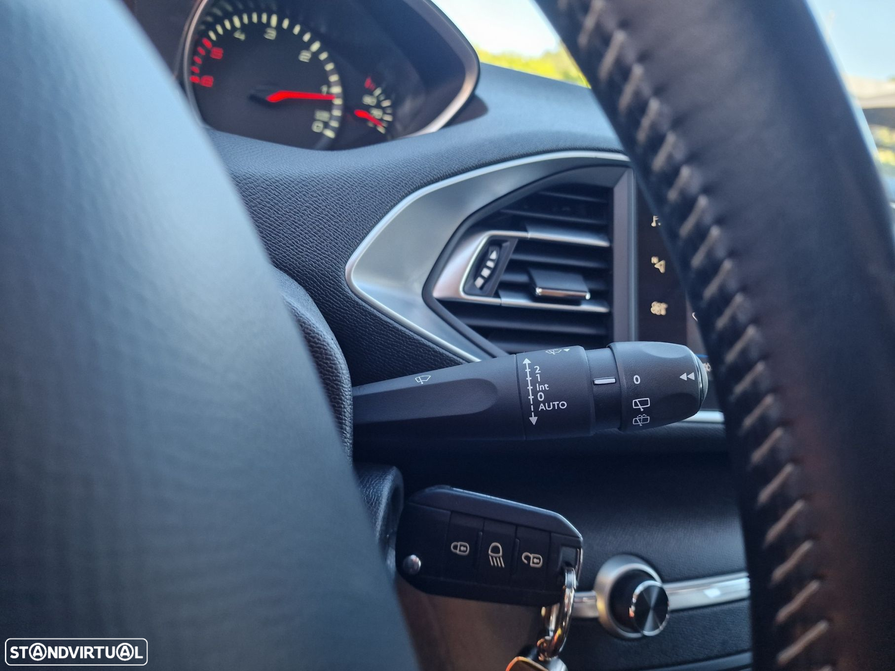 Peugeot 308 1.5 BlueHDi Style - 22