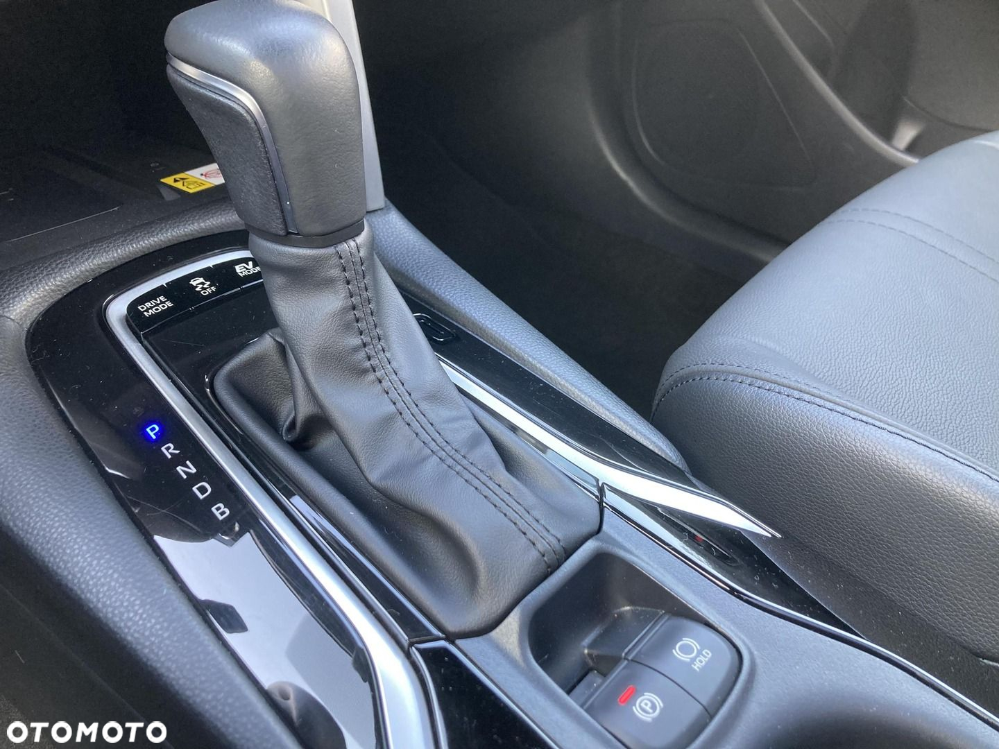 Toyota Corolla Cross - 27