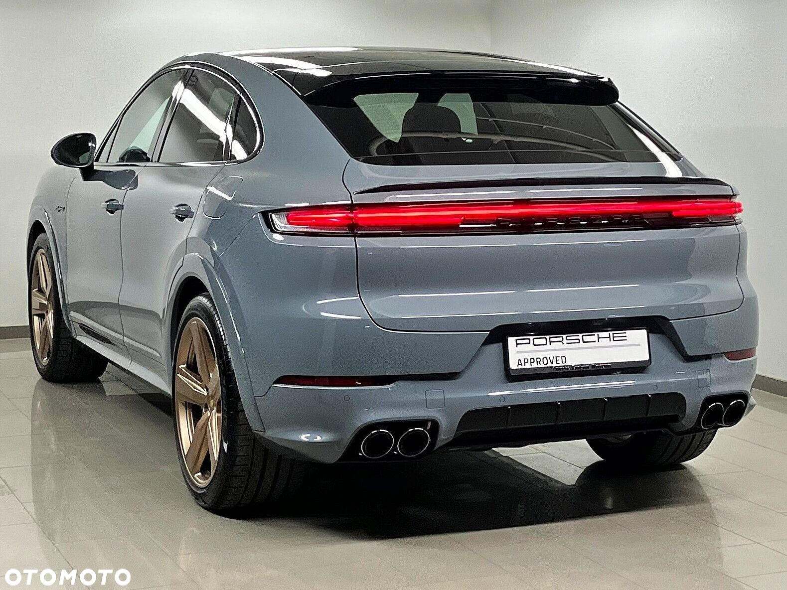 Porsche Cayenne - 10