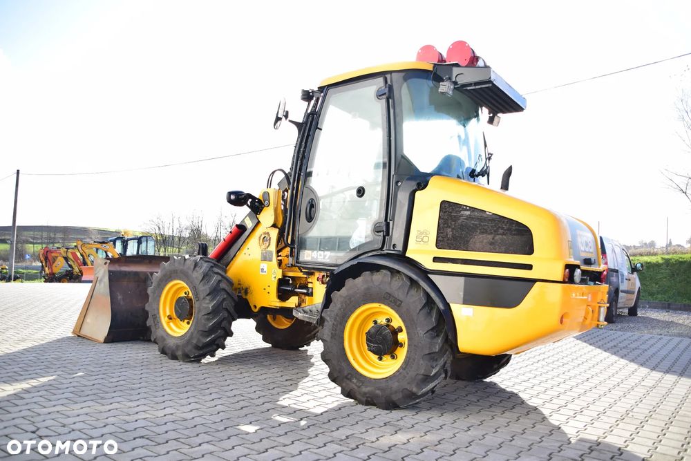 JCB 407 - 9