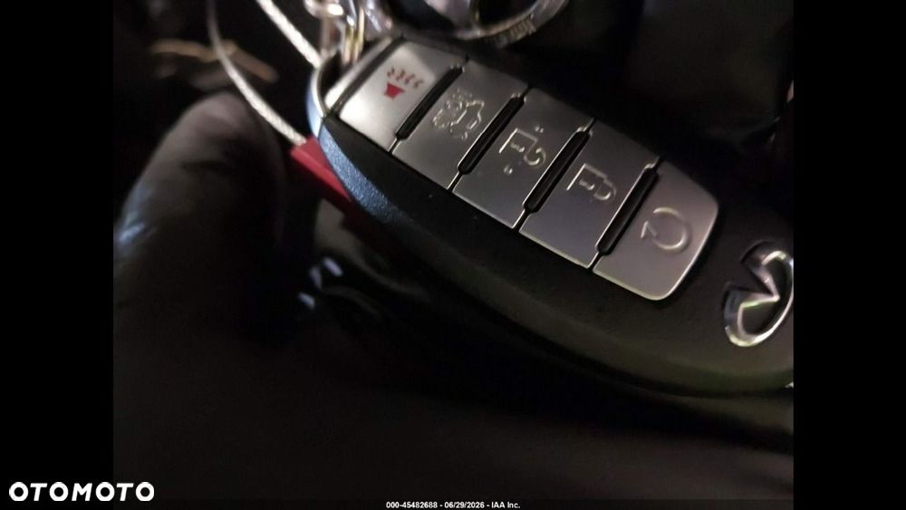 Infiniti Q60 - 13