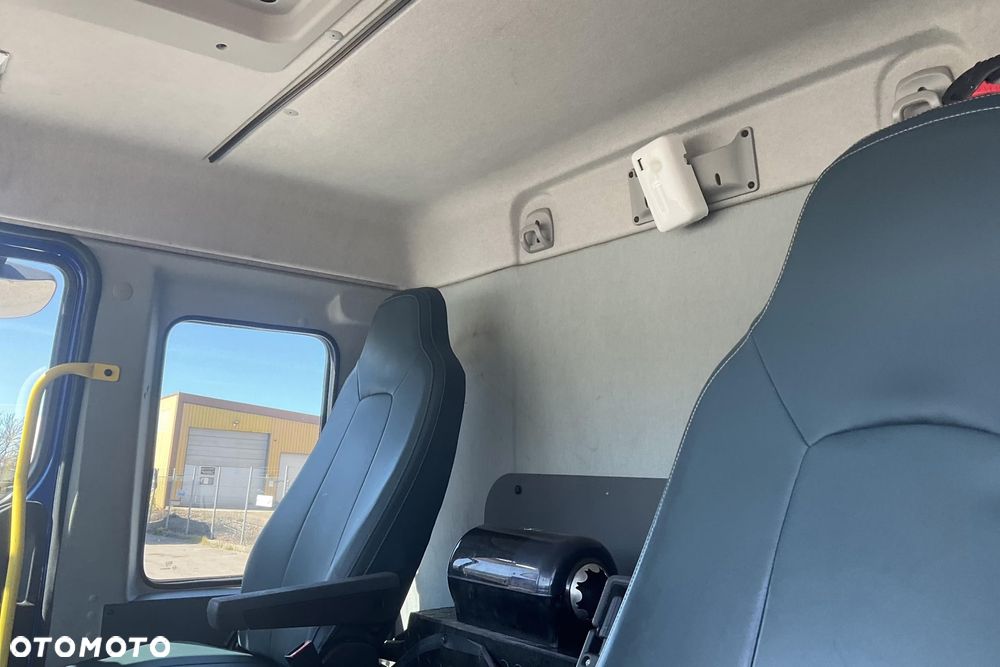 Volvo FE320 19m3 JOAB 2 komory jak nowy 6x2 - 5