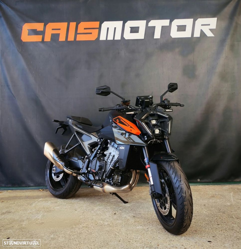 KTM 990 - 1