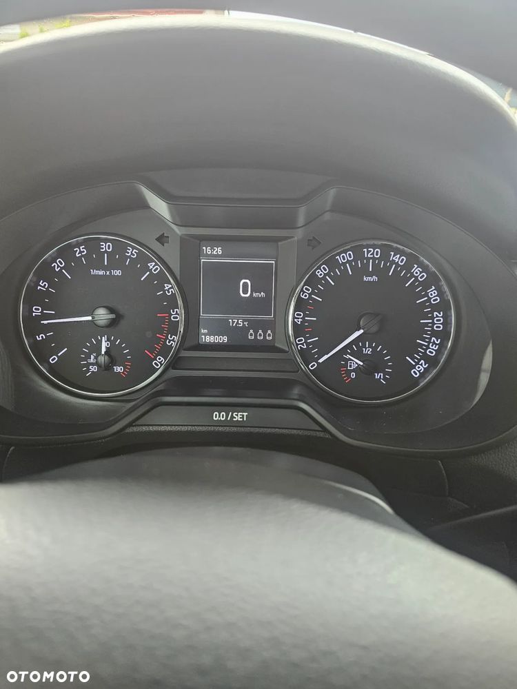 Skoda Octavia 1.6 TDI Active - 11