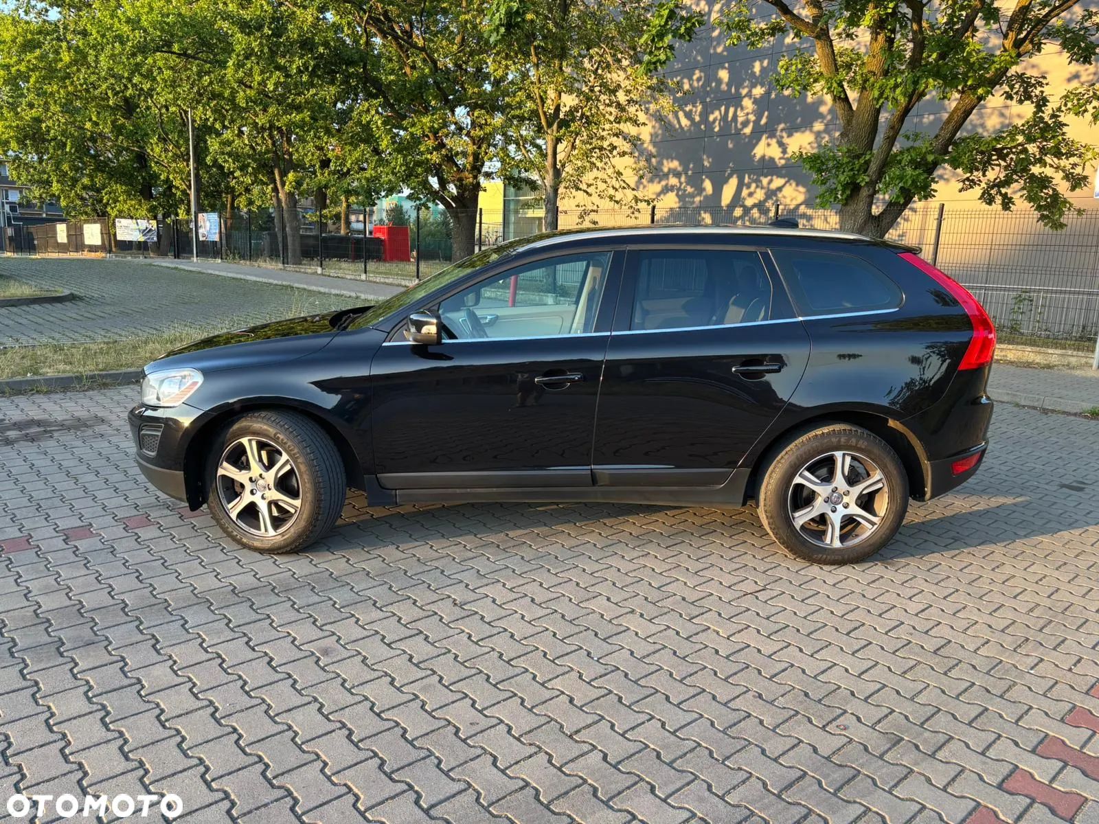 Volvo XC 60 - 1