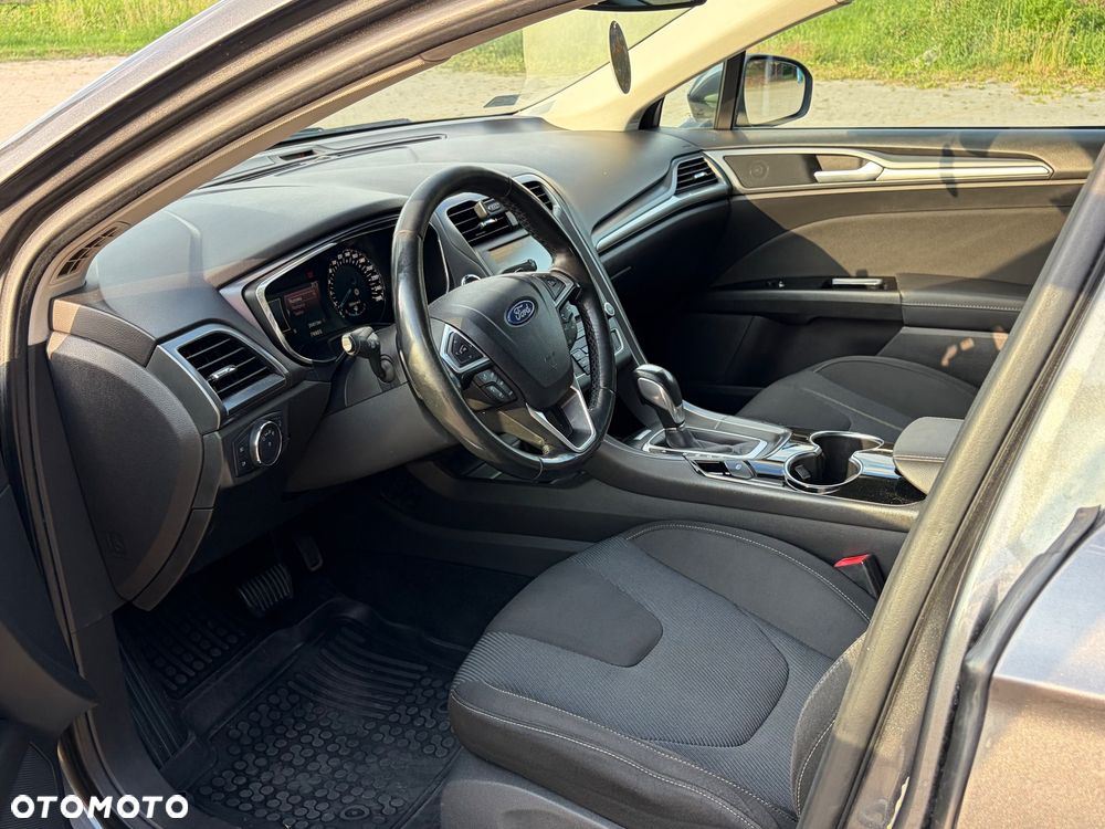 Ford Mondeo 2.0 TDCi Titanium PowerShift - 11