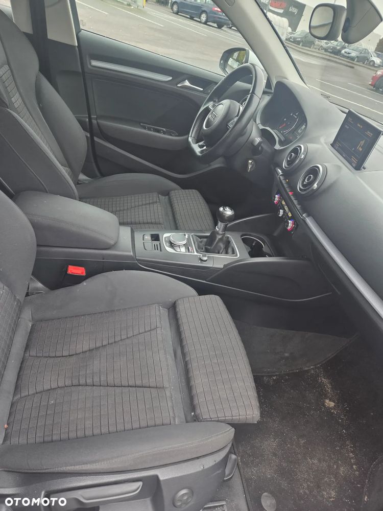 Audi A3 2.0 TDI - 6