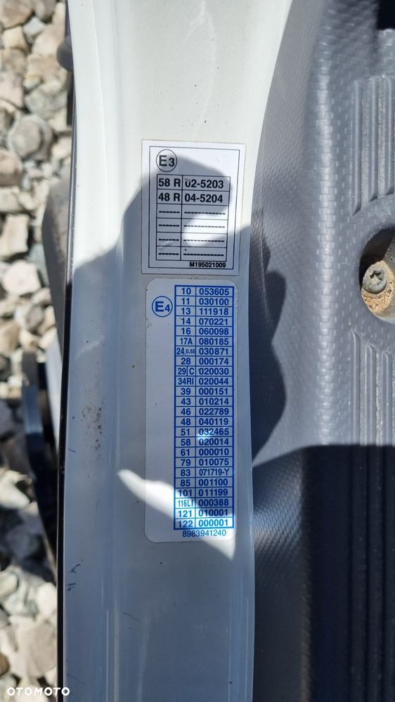 Isuzu M21 - 34