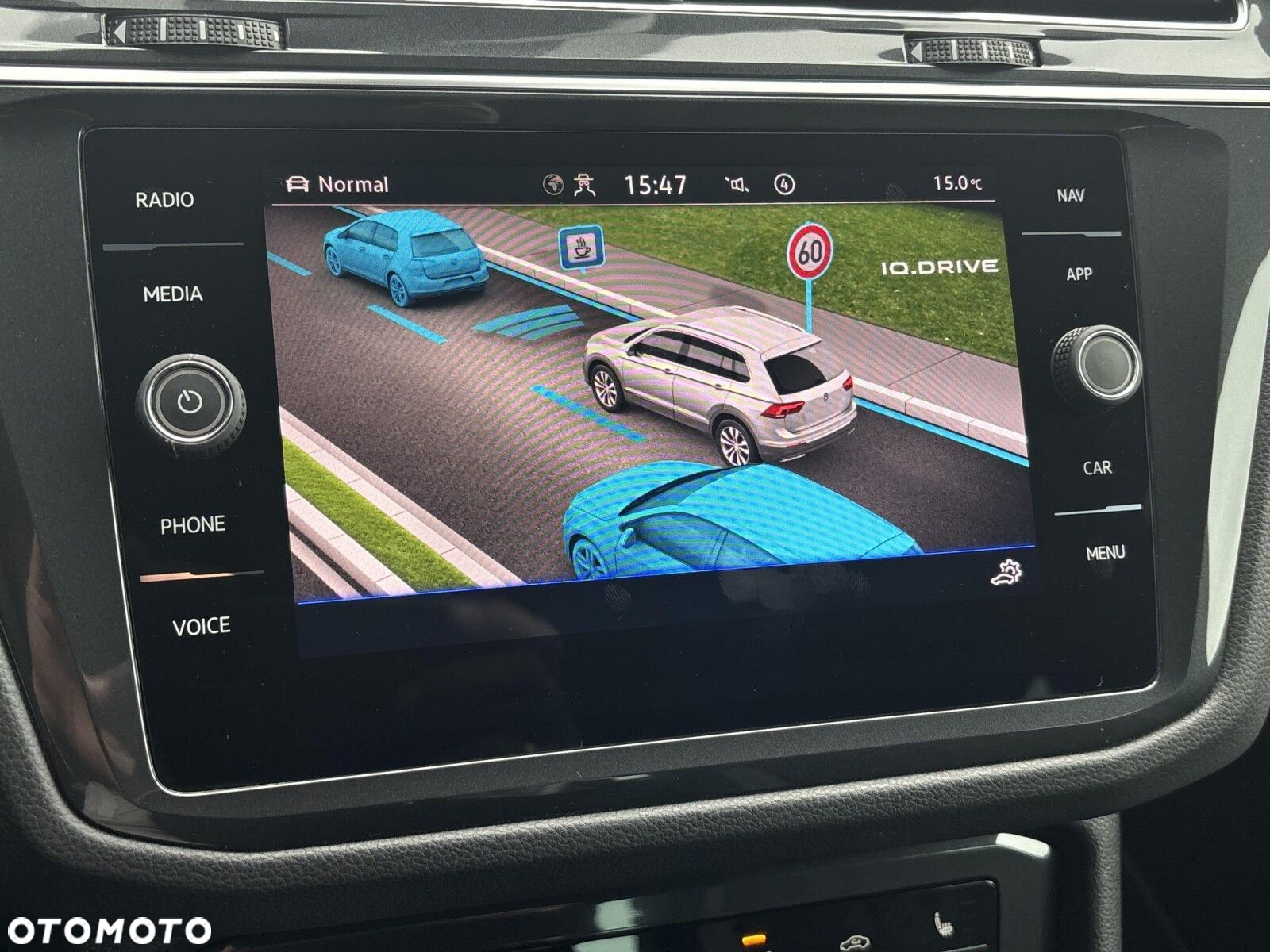 Volkswagen Tiguan - 22