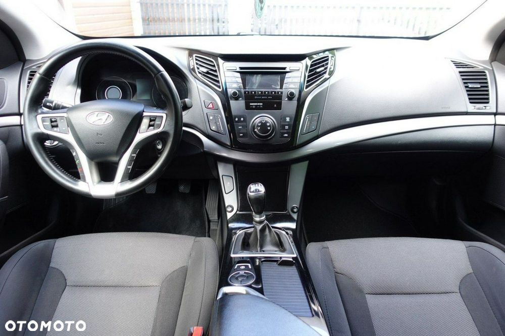 Hyundai i40 - 13