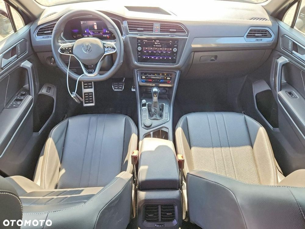 Volkswagen Tiguan - 8