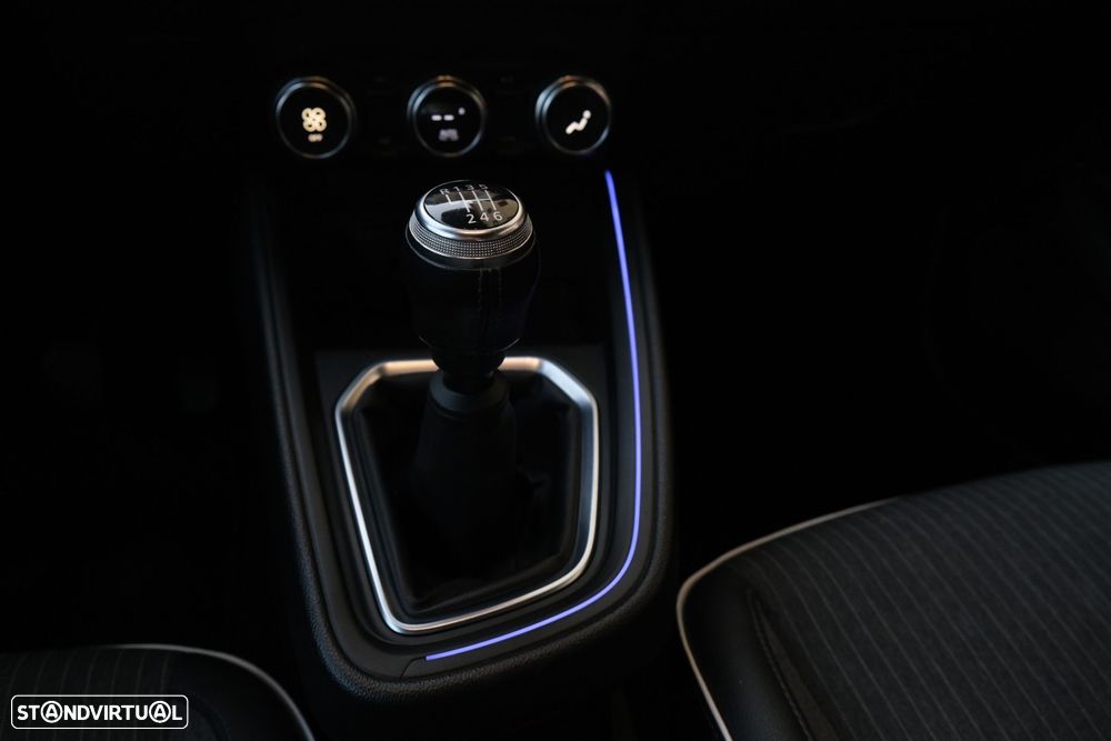 Renault Clio 1.0 TCe Techno - 23