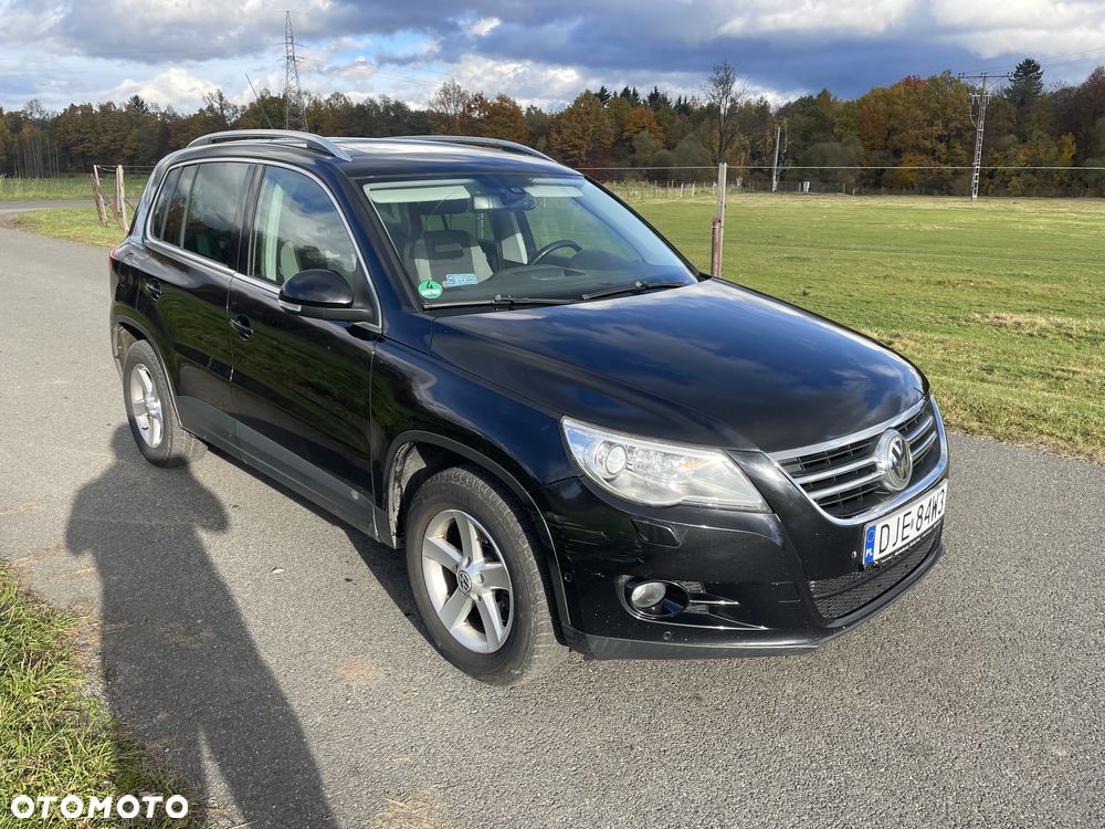 Volkswagen Tiguan - 2
