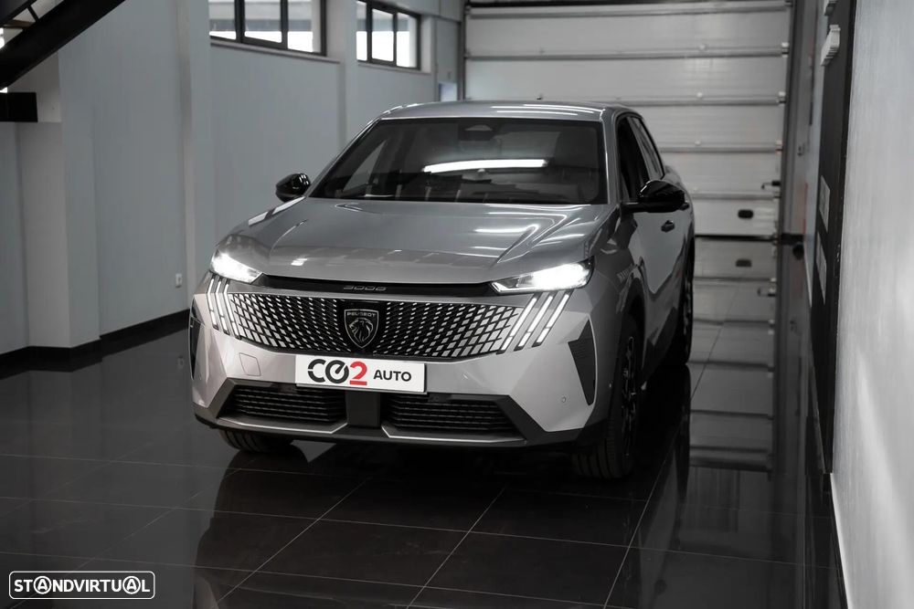 Peugeot 3008 1.2 Hybrid Allure e-DCS6 - 4