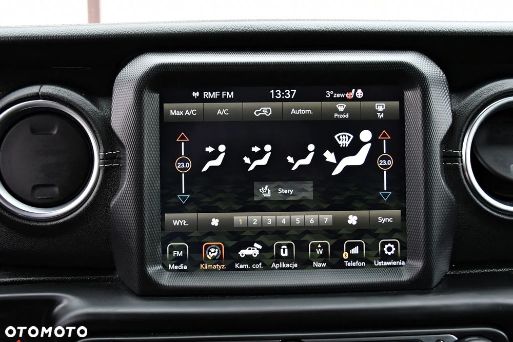 Jeep Wrangler Unlimited GME 2.0 Turbo Sahara - 30