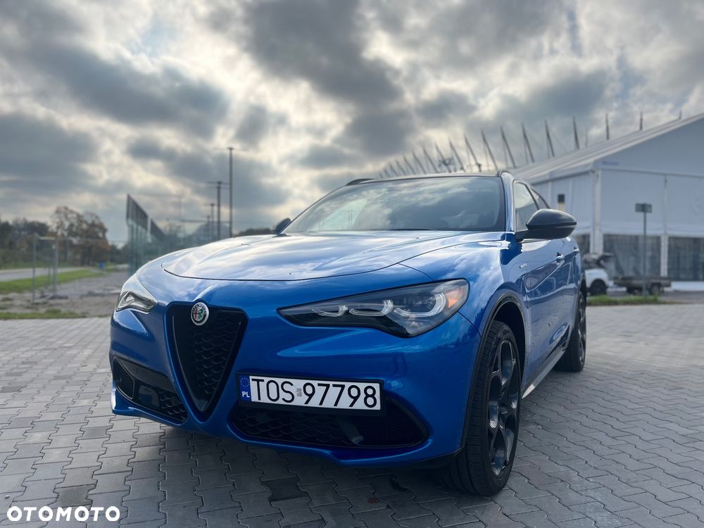 Alfa Romeo Stelvio - 4