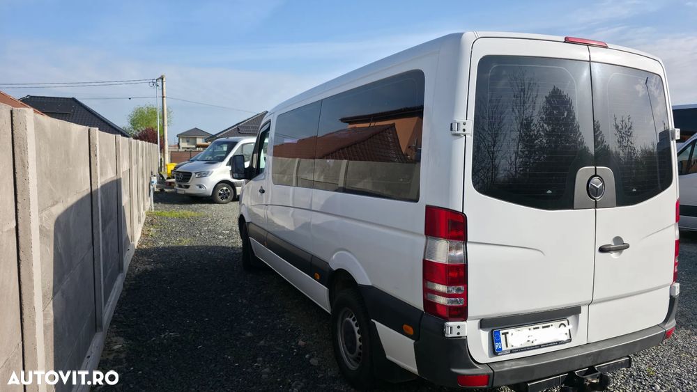 Mercedes-Benz Sprinter - 2