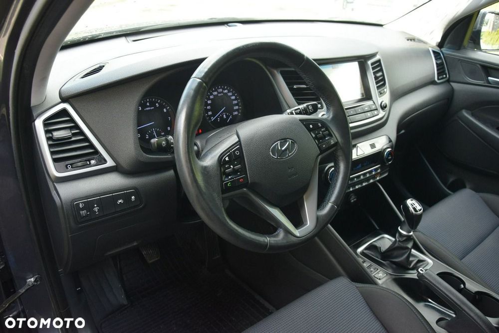 Hyundai Tucson blue 1.6 GDi 2WD Intro Edition - 35