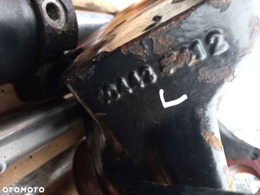 Przedni most 20.26 zwolnica obudowa mechanizm różnicowy piasta siłownik Deutz Fahr Agrotron 150 - 15