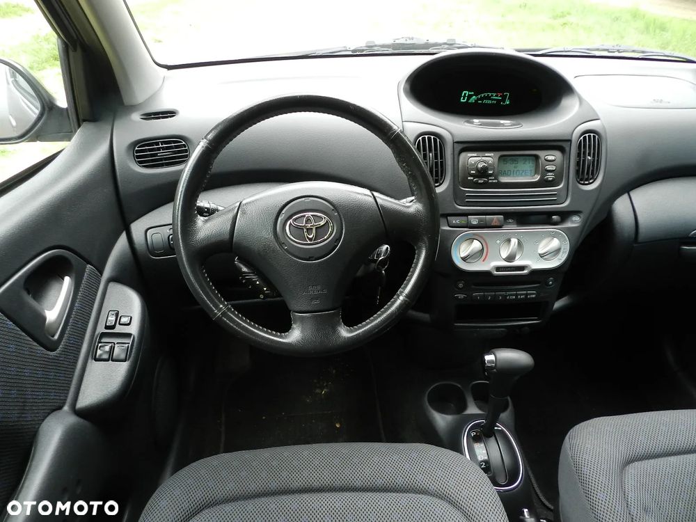 Toyota Yaris Verso 1.3 Automatik Sol - 7