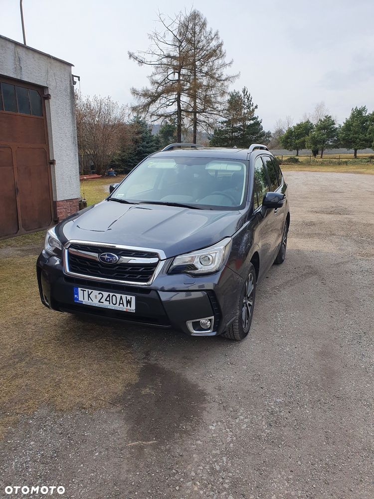Subaru Forester 2.0 XT Platinum Lineartronic - 9
