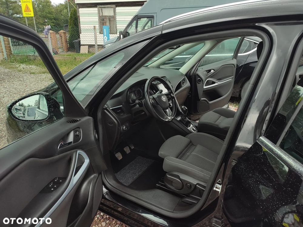 Opel Zafira Tourer 1.4 Turbo ecoFLEX Start/Stop Business Innovation - 16