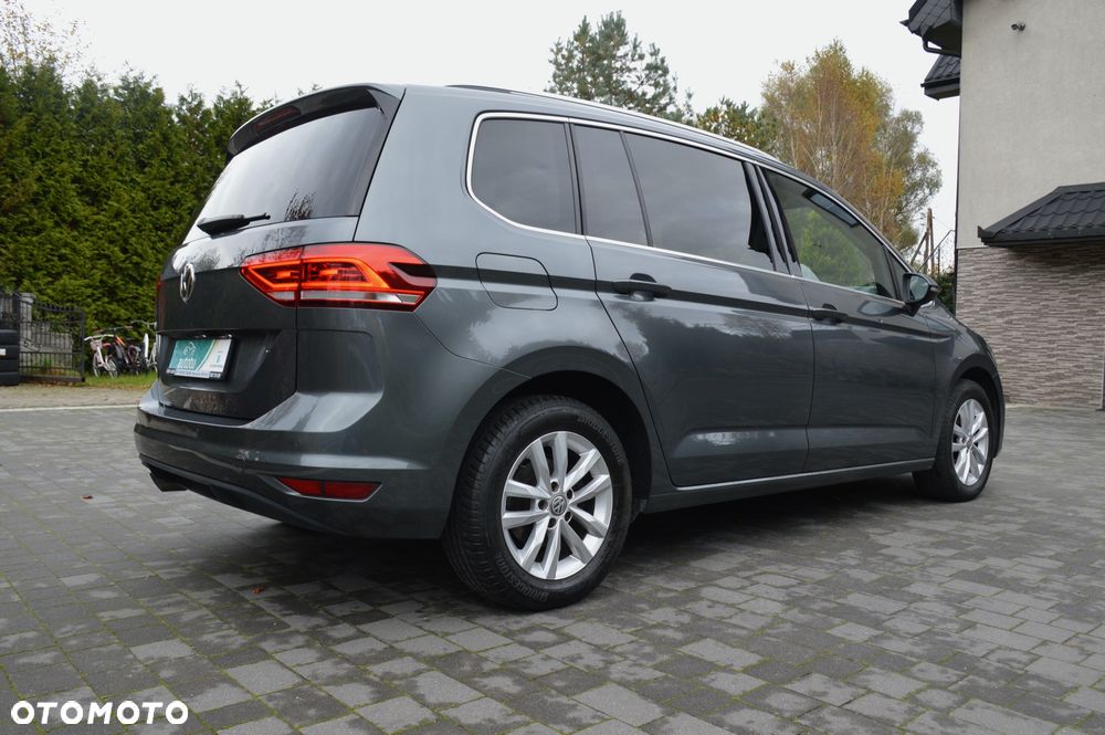 Volkswagen Touran 2.0 TDI BMT Highline - 8