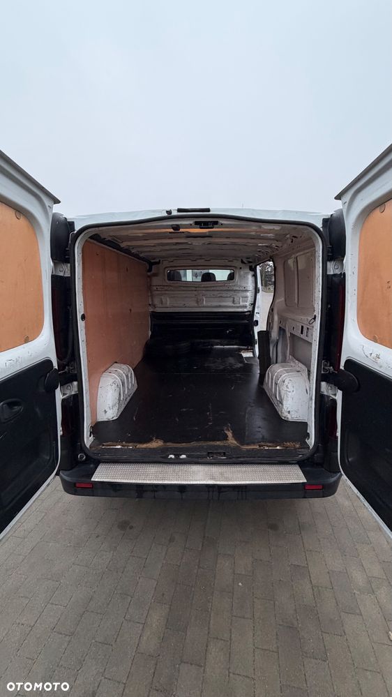 Renault Trafic - 11