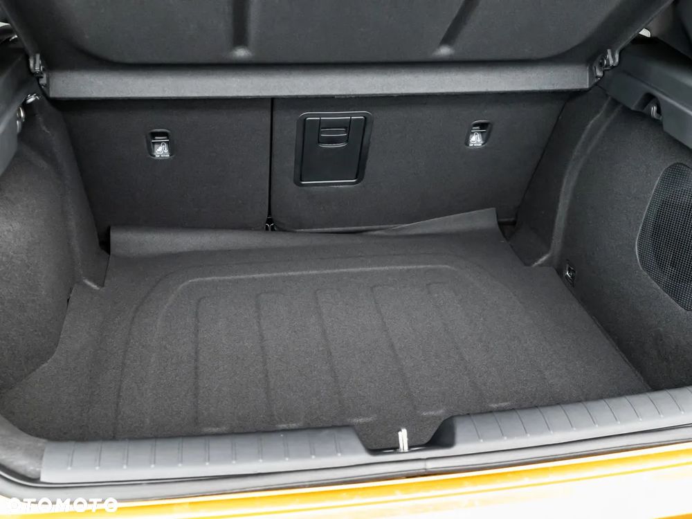 Kia K4 1.6 T-GDI GT Line - 18