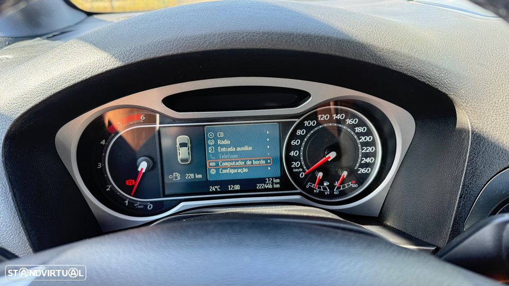 Ford S-Max 2.0 TDCi Titanium 7L - 10