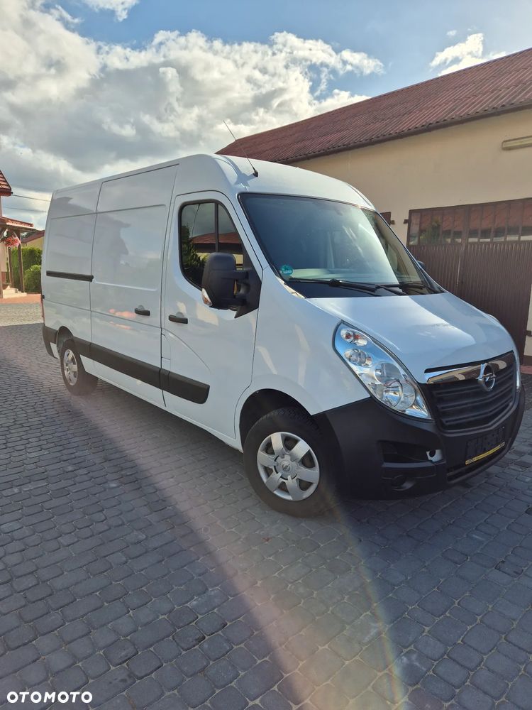 Opel Movano