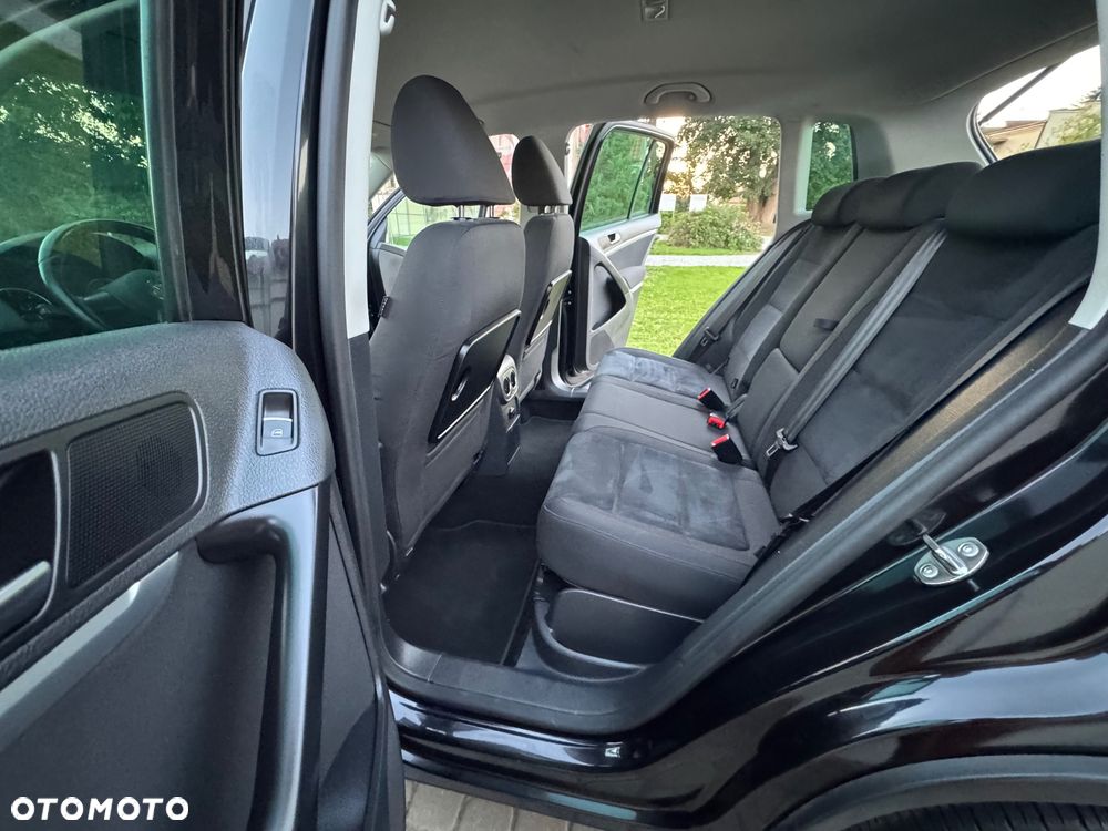 Volkswagen Tiguan - 26