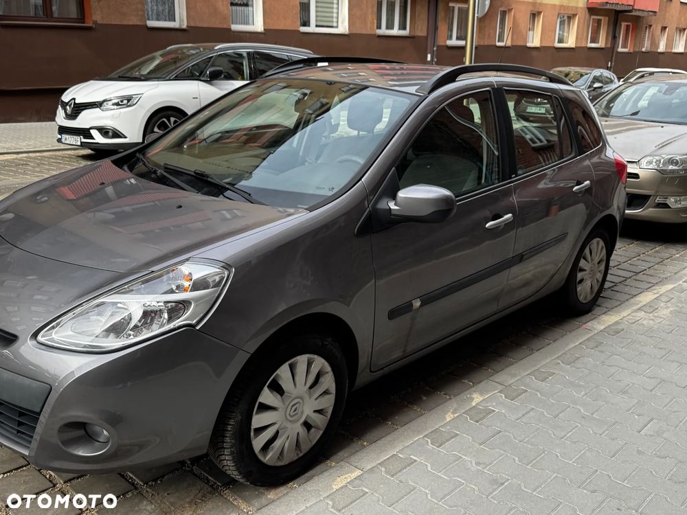 Renault Clio - 13