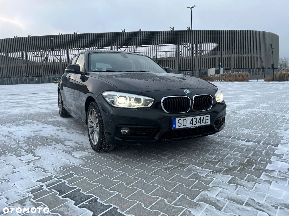 BMW Seria 1 120i - 13