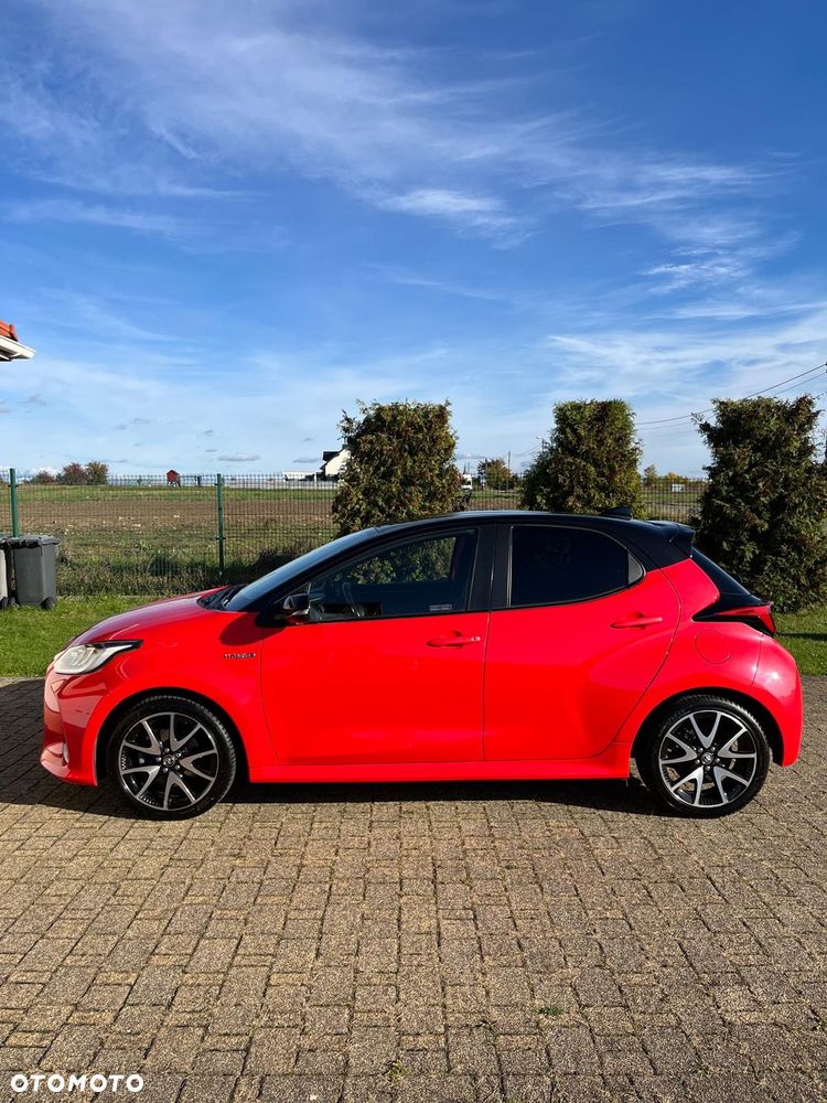Toyota Yaris Hybrid 1.5 Premiere Edition - 2