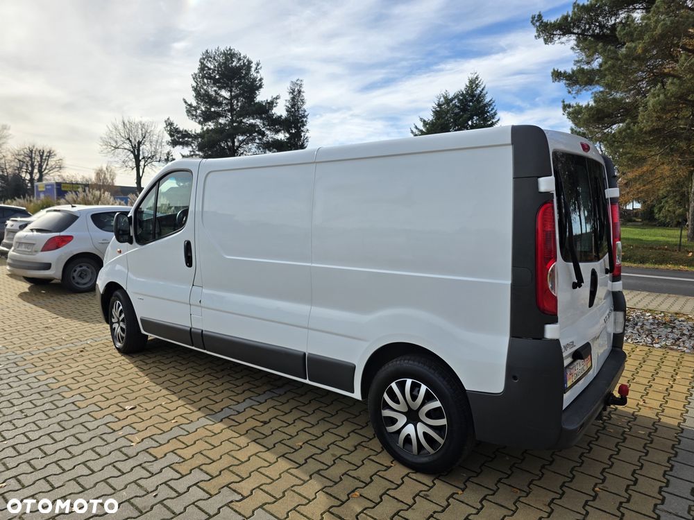 Opel Vivaro - 7