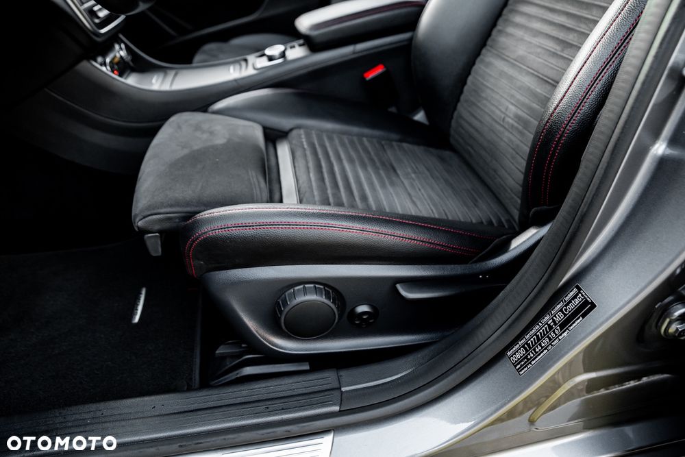 Mercedes-Benz CLA 250 7G-DCT AMG Line - 20