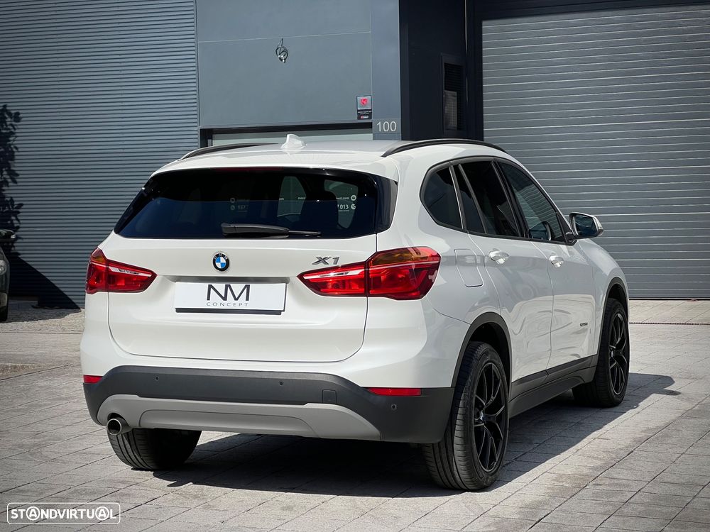 BMW X1 16 d sDrive Line Sport - 7
