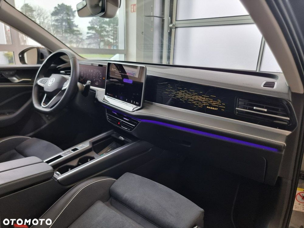 Volkswagen Passat - 18