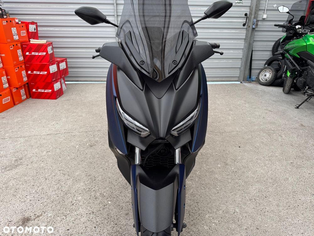 Yamaha X-max - 14