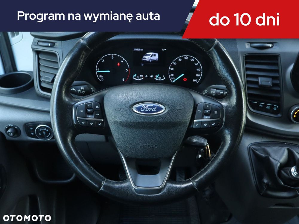 Ford transit - 19