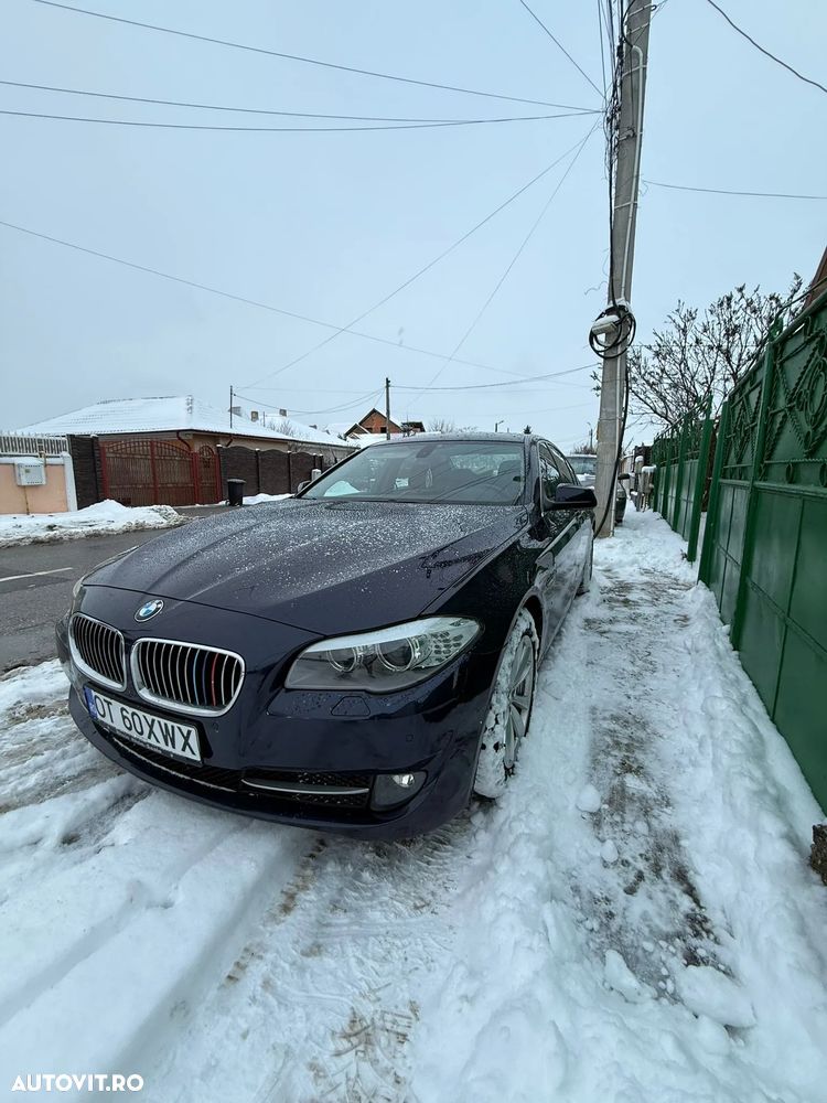 BMW Seria 5 525d Sport-Aut. - 2