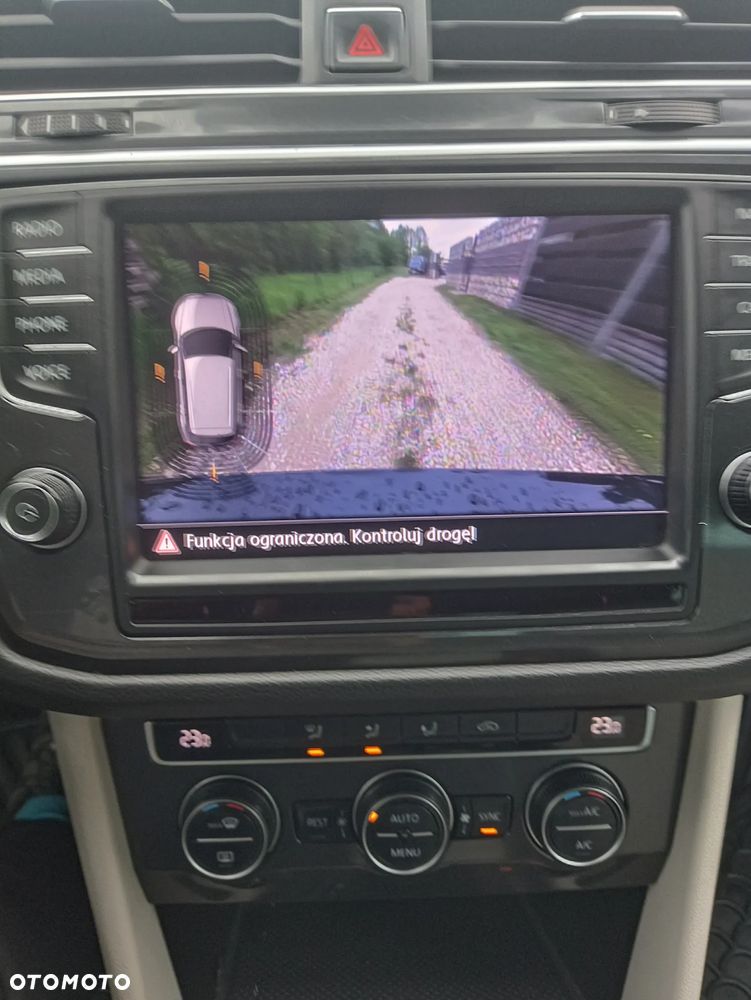 Volkswagen Tiguan 2.0 TDI SCR DSG Elegance - 20