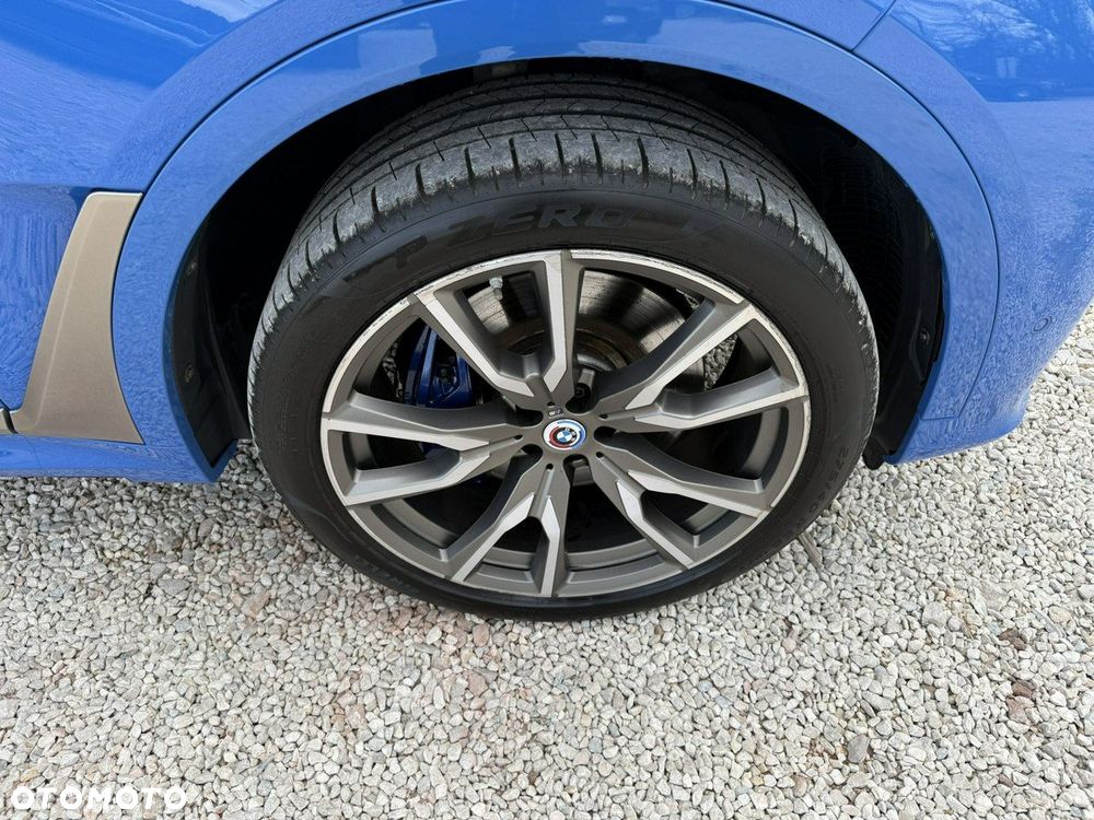 BMW X7 M50i sport - 34