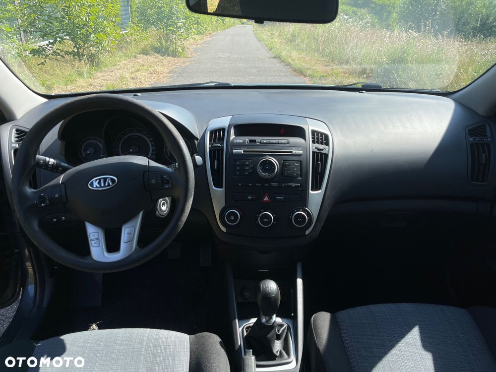 Kia Ceed 1.4 CVVT Vision - 11