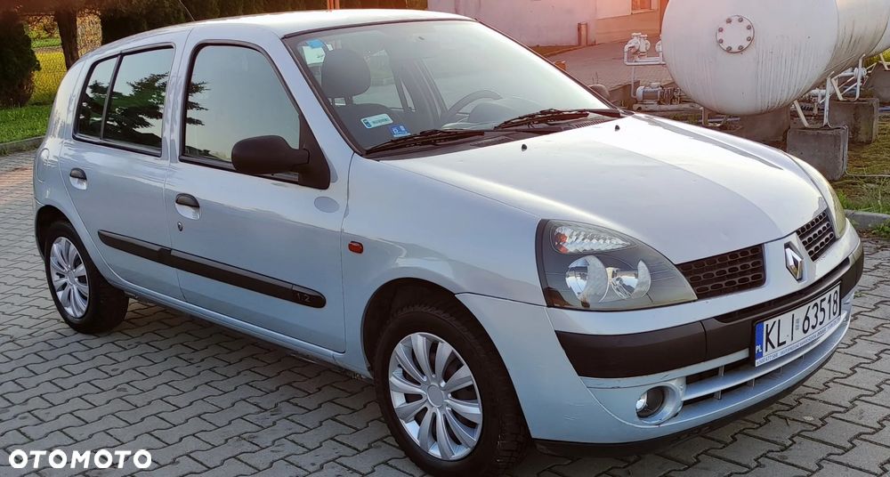 Renault Clio 1.2 Extreme - 4